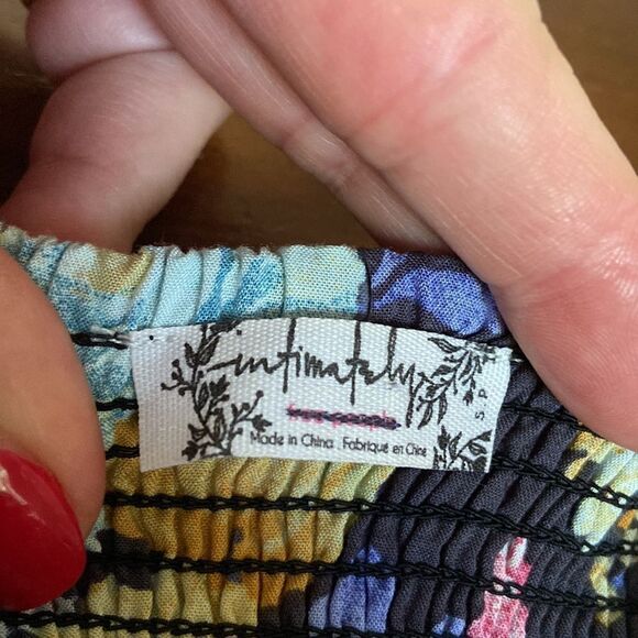 Free people top shoulder off Sz S NWOT - Picture 4 of 8